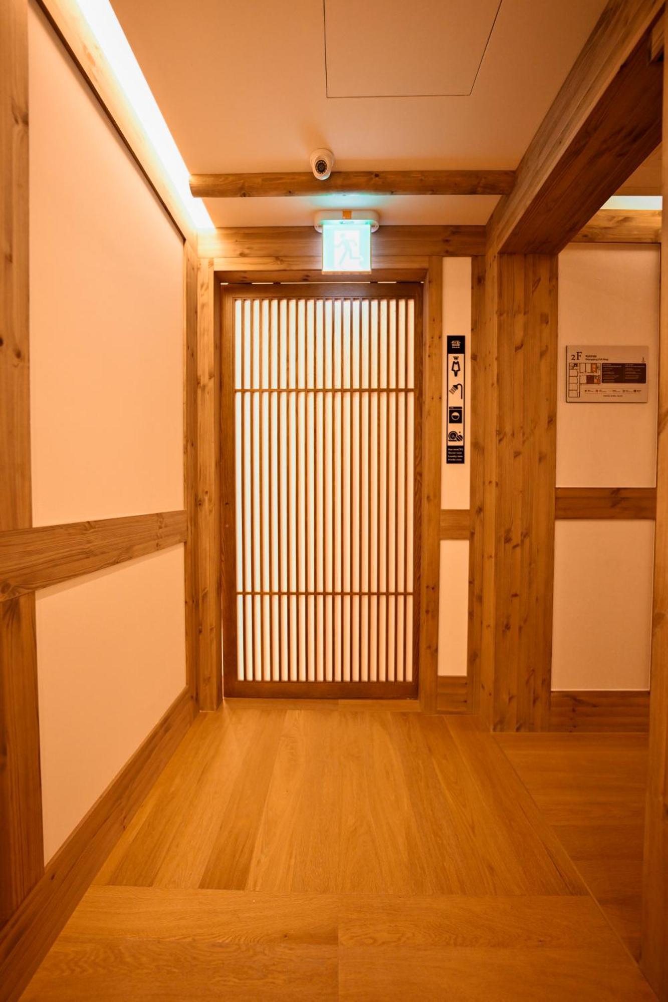 Hanok Daam Khách sạn *