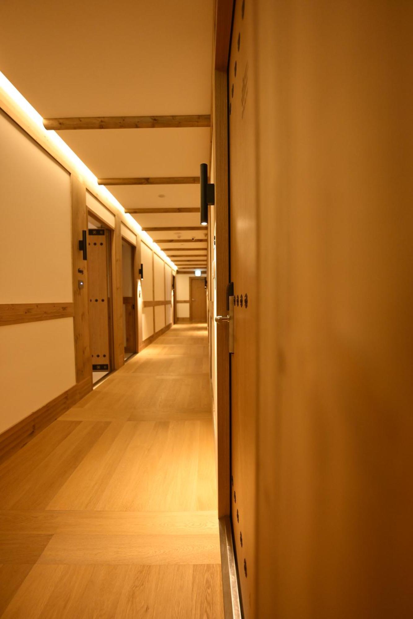 Khách sạn Hanok Daam *